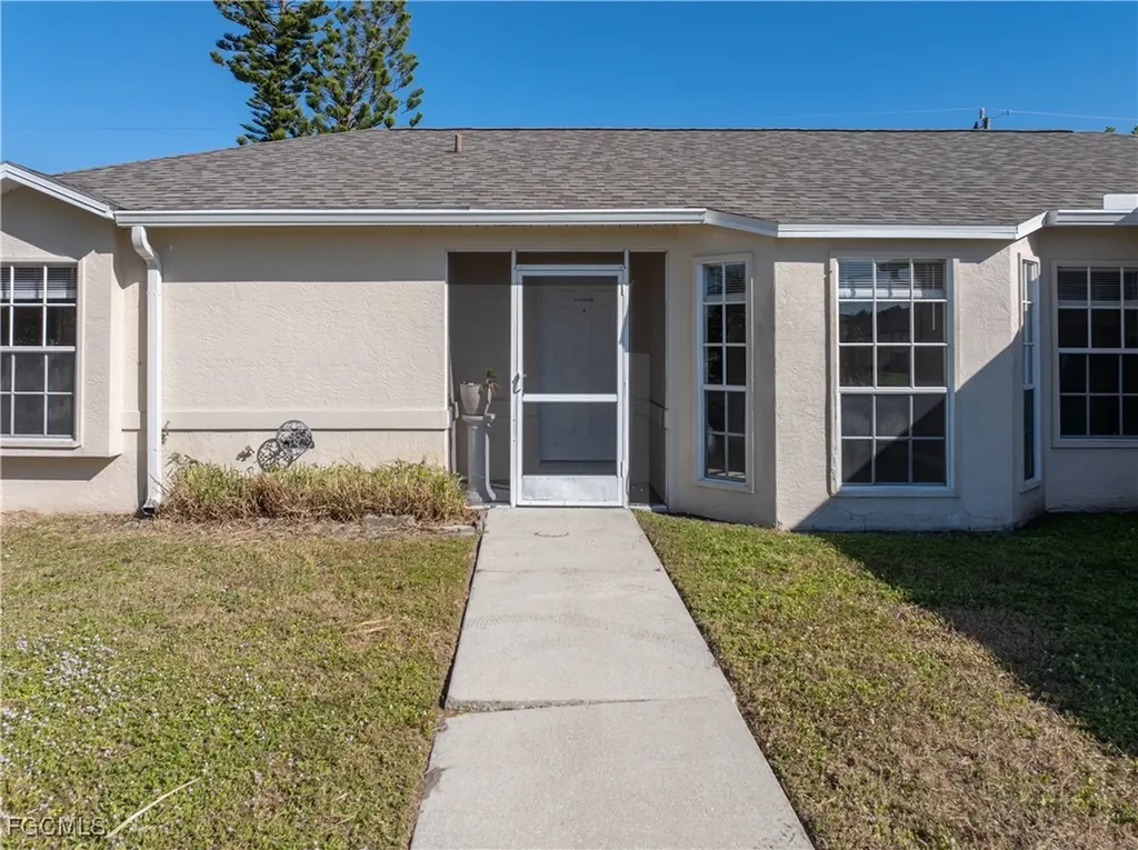 1409 SW 11th Place Cape Coral FL 33991