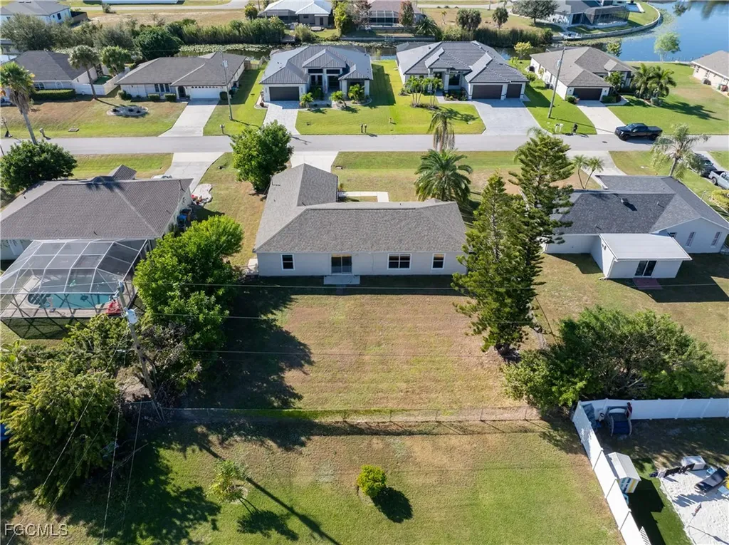 1409 SW 11th Place Cape Coral FL 33991