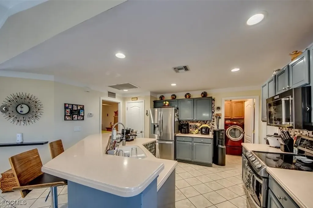 2608 Ceitus Parkway Cape Coral FL 33991