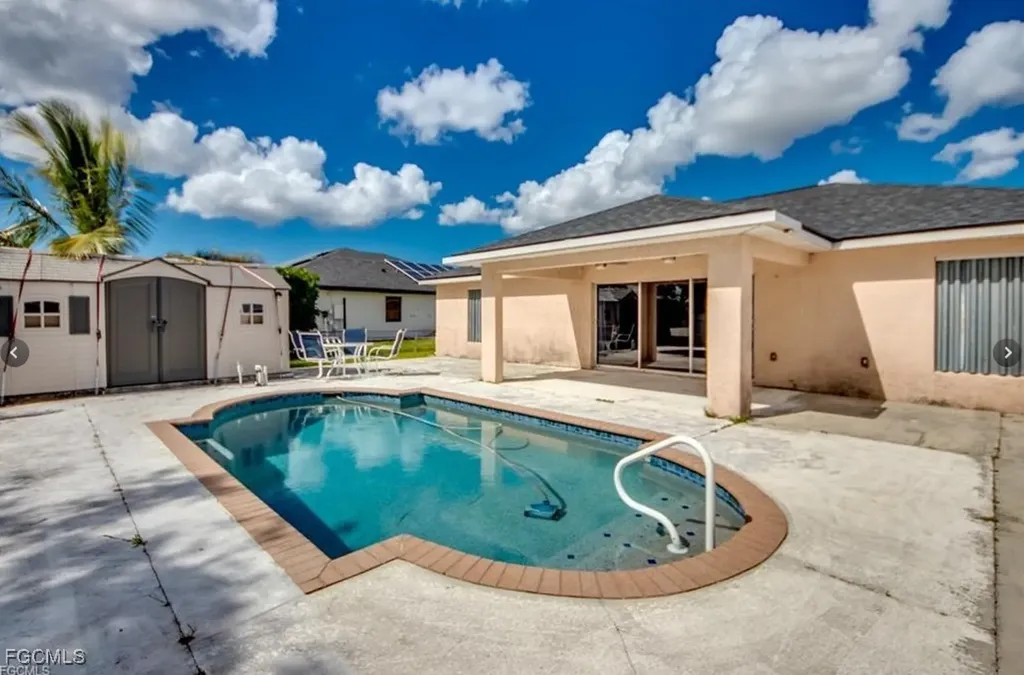 2608 Ceitus Parkway Cape Coral FL 33991