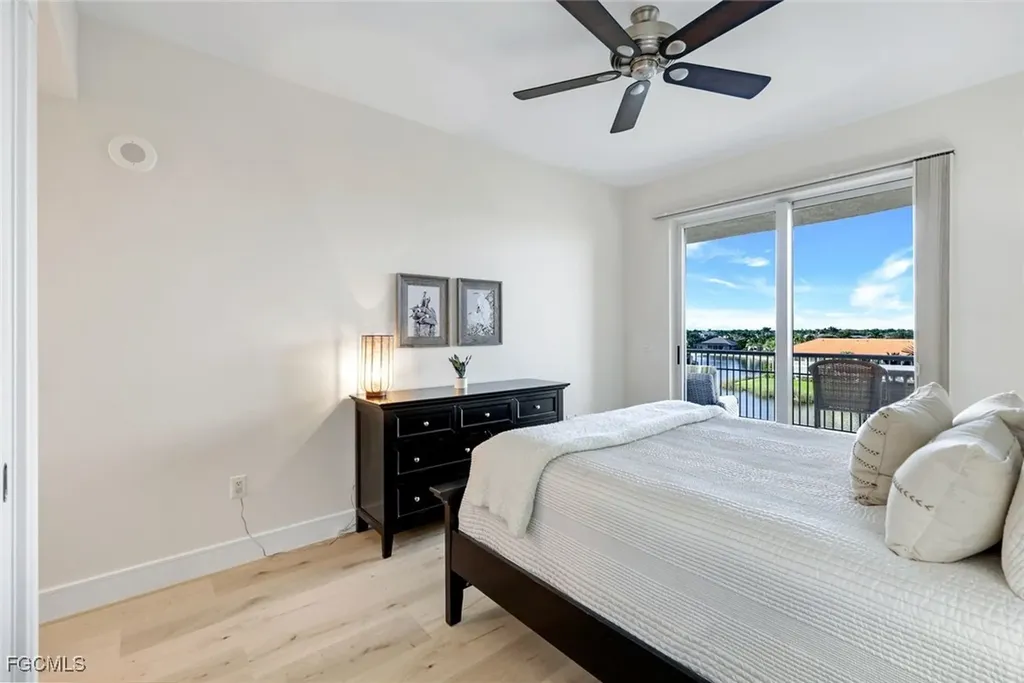 6021 Silver King Boulevard Cape Coral FL 33914