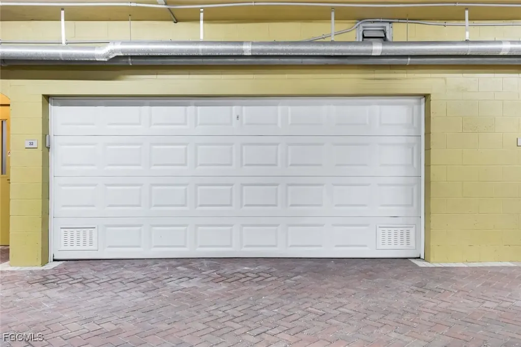 6021 Silver King Boulevard Cape Coral FL 33914