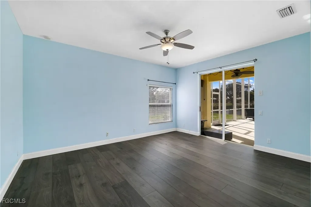 2201 Cape Heather Circle Cape Coral FL 33991