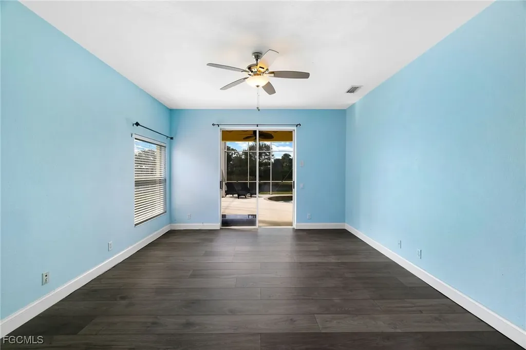 2201 Cape Heather Circle Cape Coral FL 33991