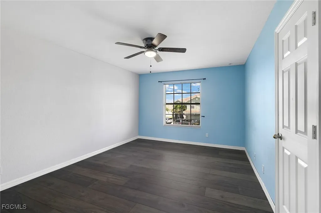 2201 Cape Heather Circle Cape Coral FL 33991