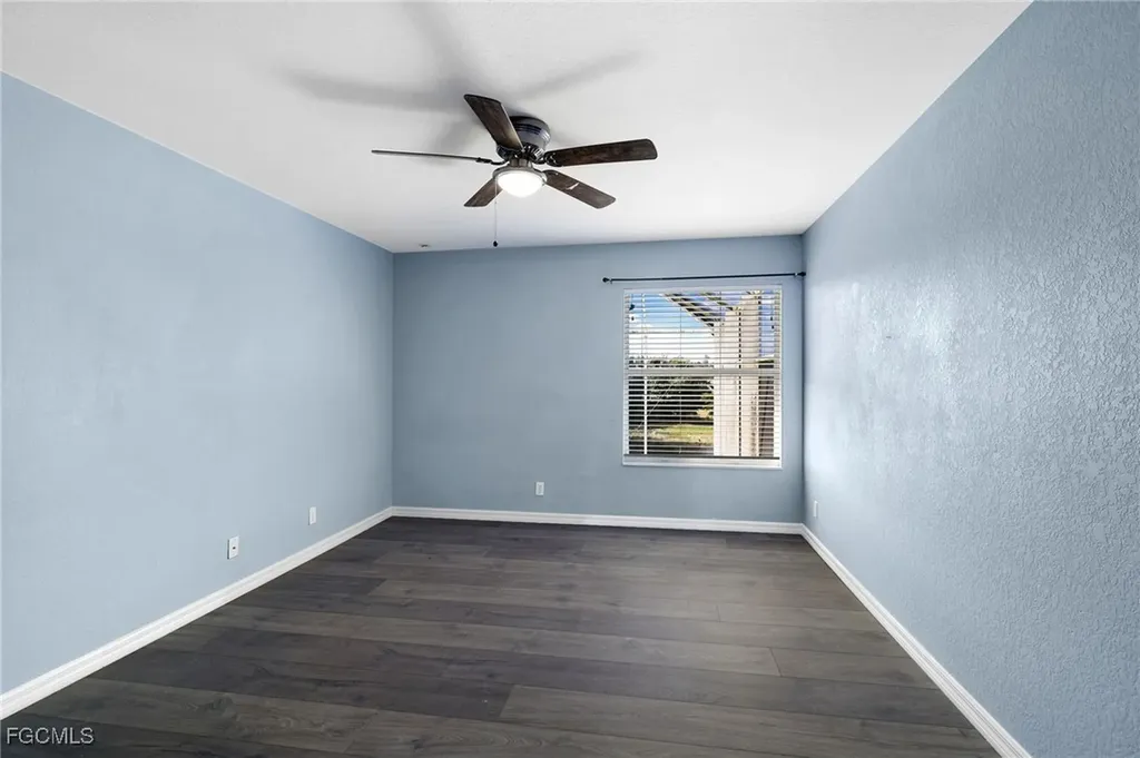2201 Cape Heather Circle Cape Coral FL 33991
