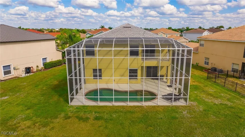 2201 Cape Heather Circle Cape Coral FL 33991