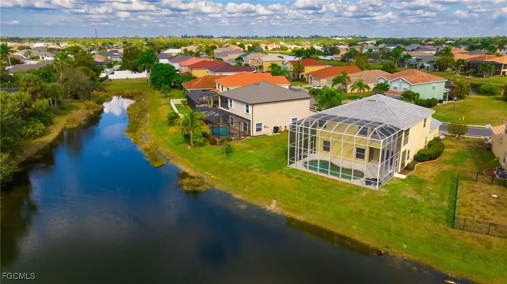 2201 Cape Heather Circle Cape Coral FL 33991