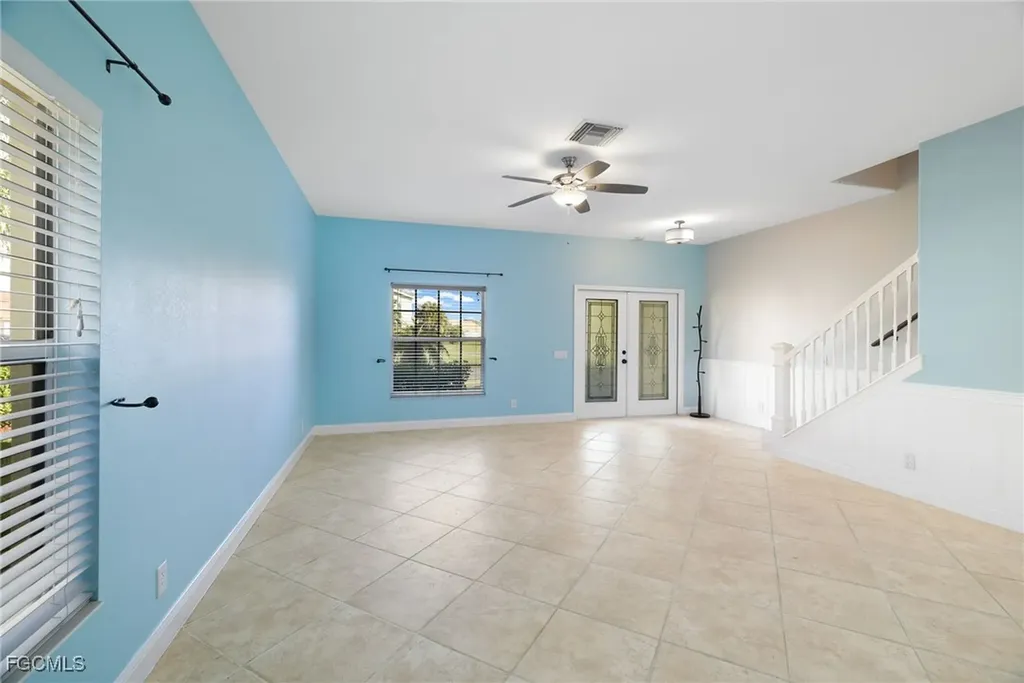 2201 Cape Heather Circle Cape Coral FL 33991