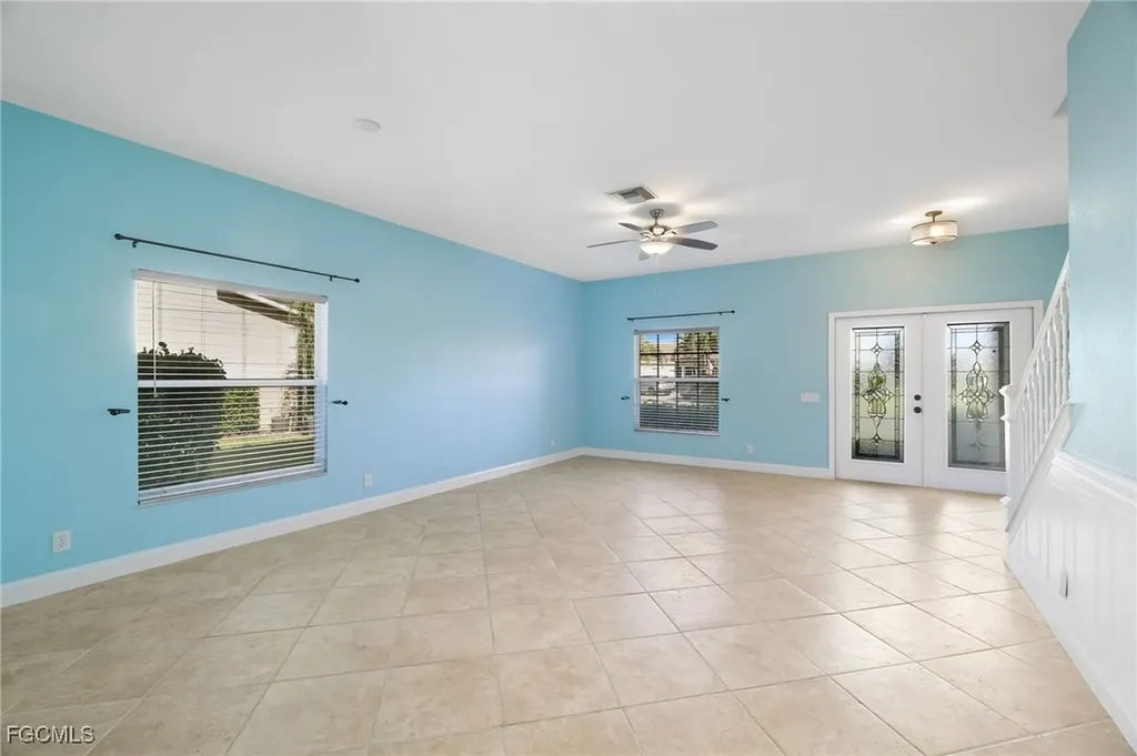 2201 Cape Heather Circle Cape Coral FL 33991