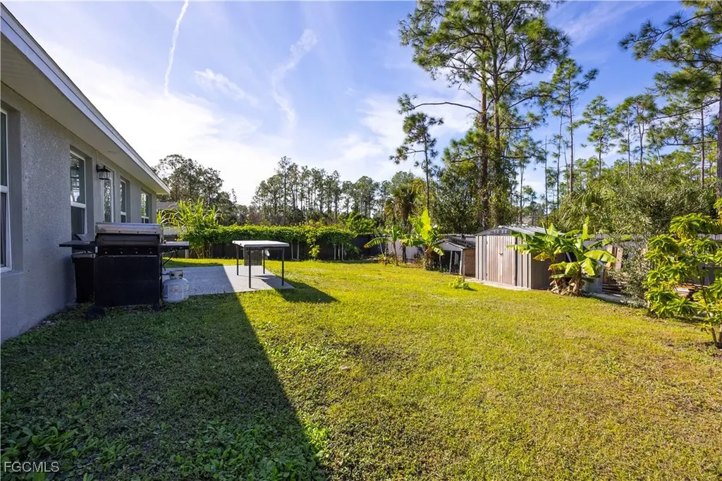 1911 Lemona Avenue Lehigh Acres FL 33972