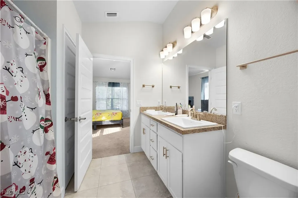 1911 Lemona Avenue Lehigh Acres FL 33972