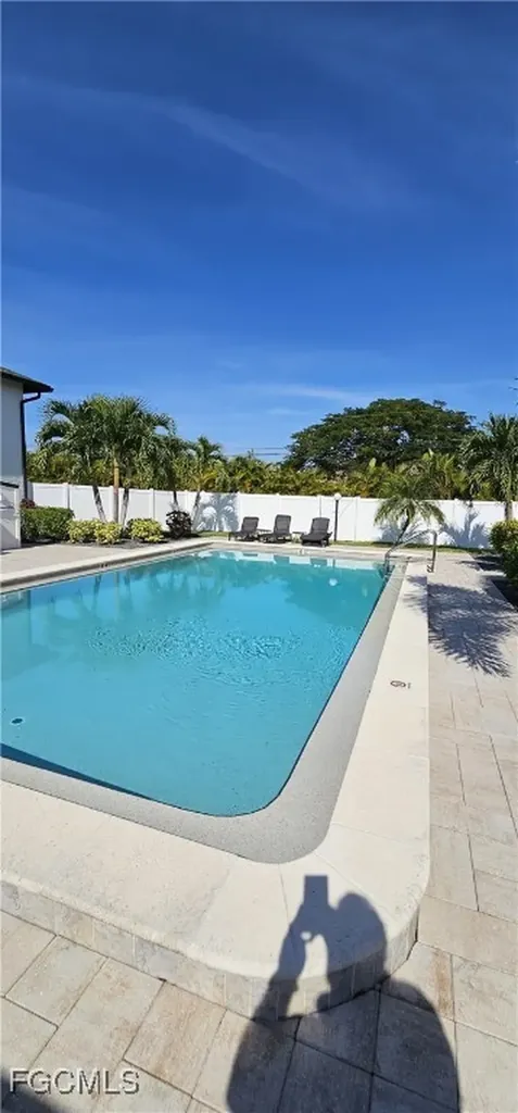 1507 Cape Coral Parkway W Cape Coral FL 33914