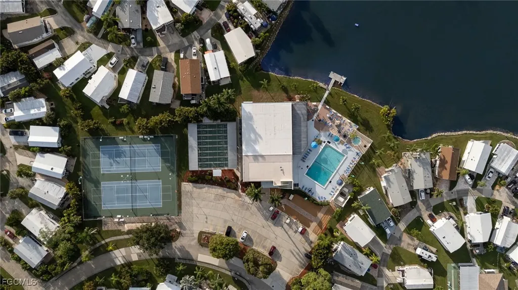 10835 Ani Circle Estero FL 33928