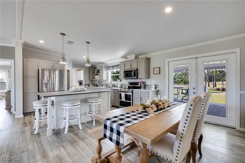 19440 Pony Lane North Fort Myers FL 33903