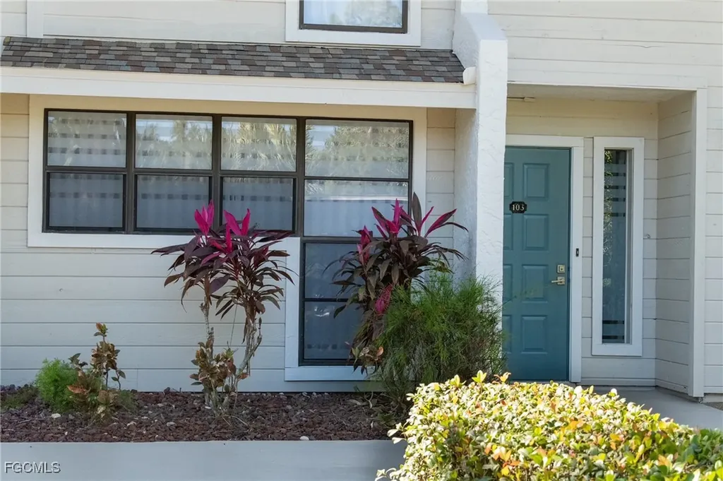 16454 Timberlakes Drive Fort Myers FL 33908