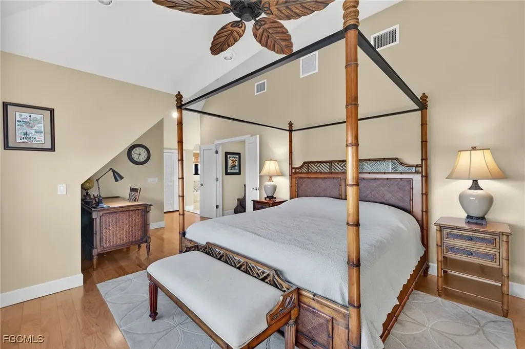 698 Spartina Court Sanibel FL 33957