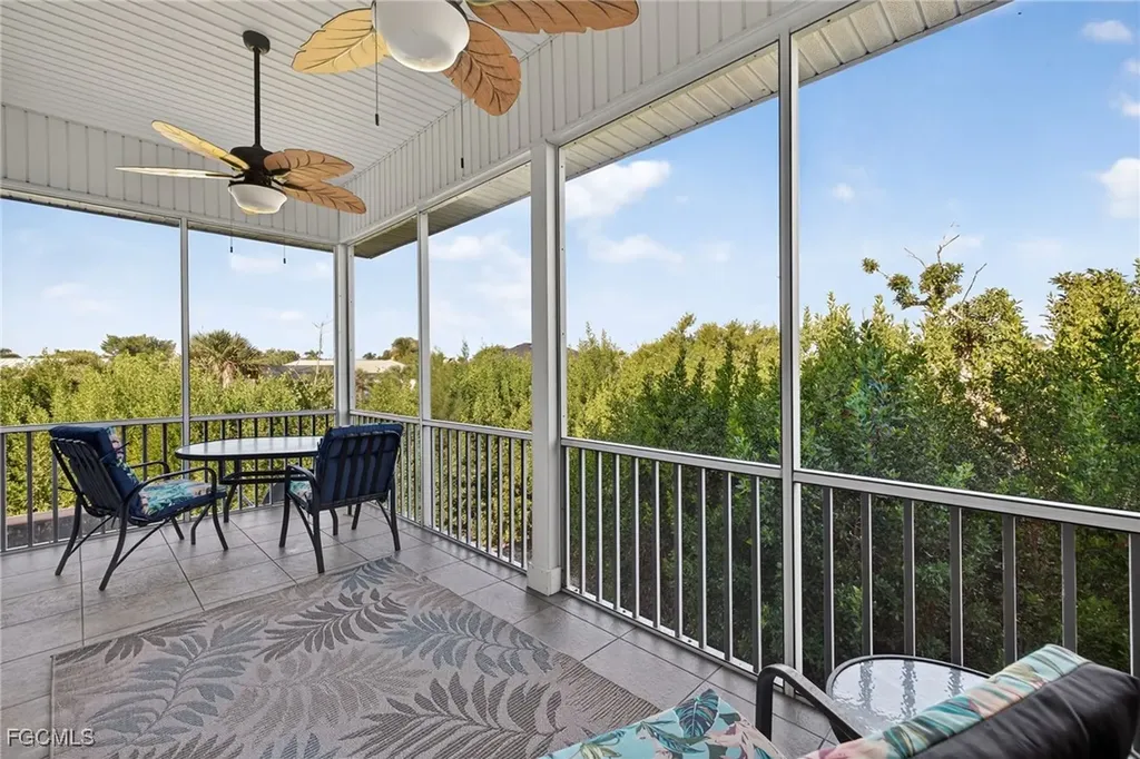 698 Spartina Court Sanibel FL 33957