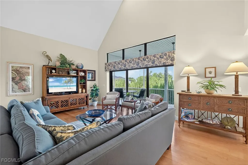 698 Spartina Court Sanibel FL 33957