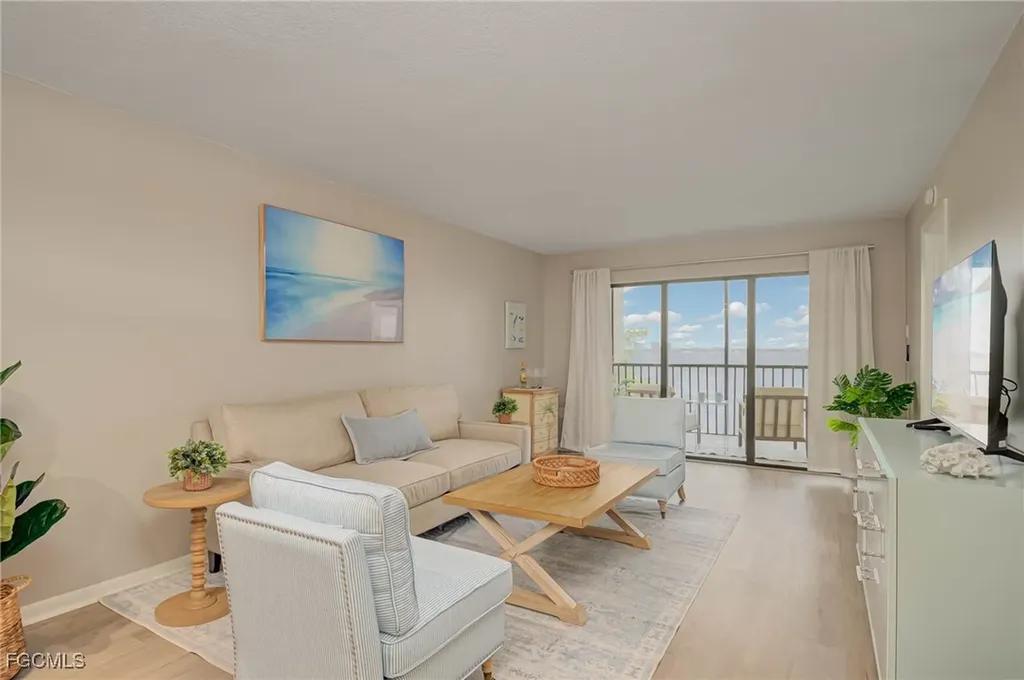 4510 N Key Drive North Fort Myers FL 33903