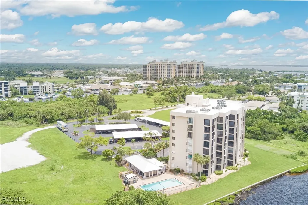 4510 N Key Drive North Fort Myers FL 33903