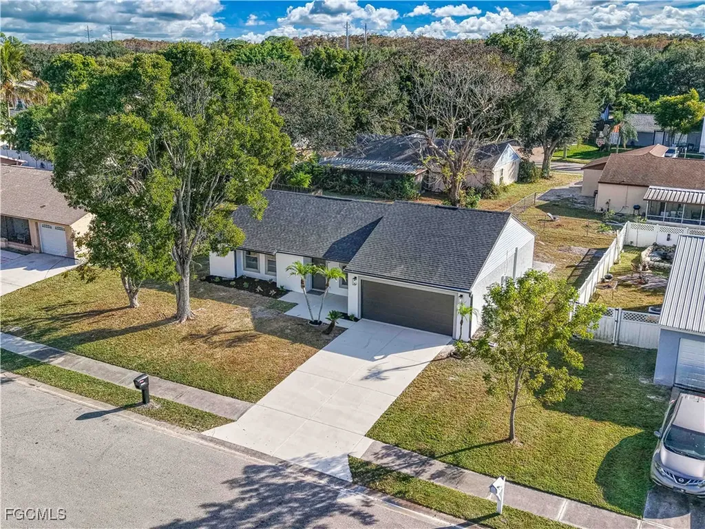 15736 Coral Vine Lane Fort Myers FL 33905
