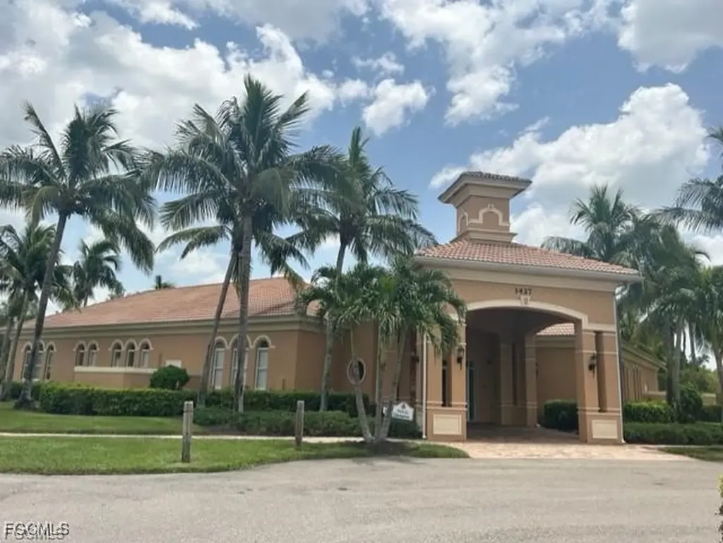 3370 Dandolo Circle Cape Coral FL 33909
