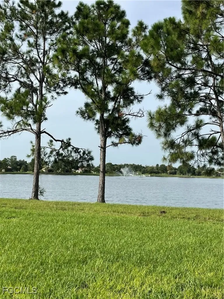 13815 Golden Palms Circle Fort Myers FL 33913