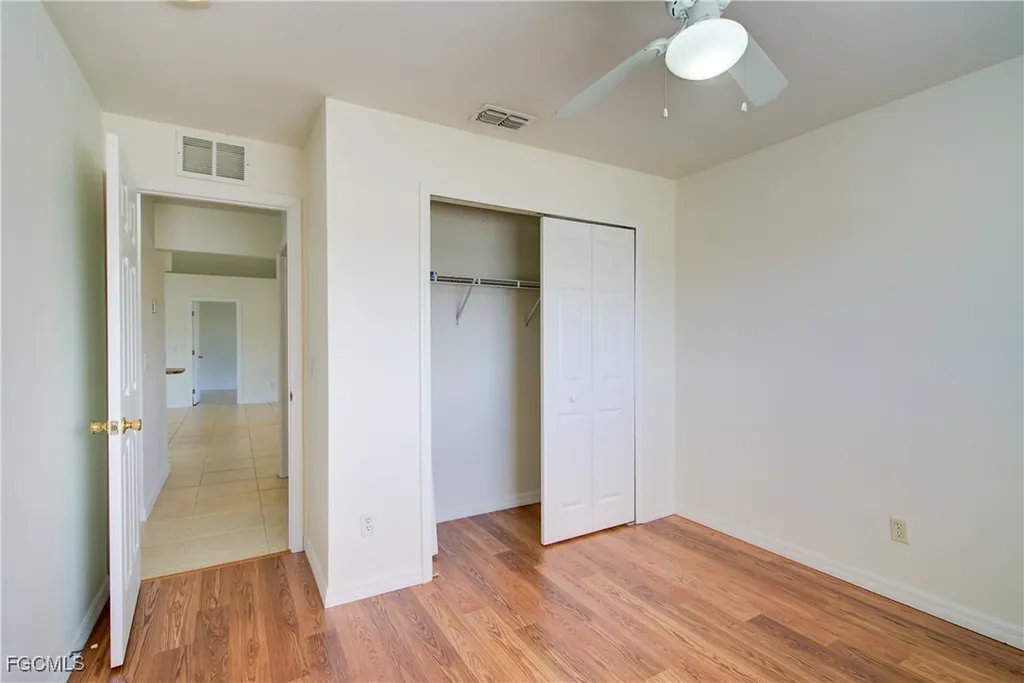 1310 NE 2nd Place Cape Coral FL 33909