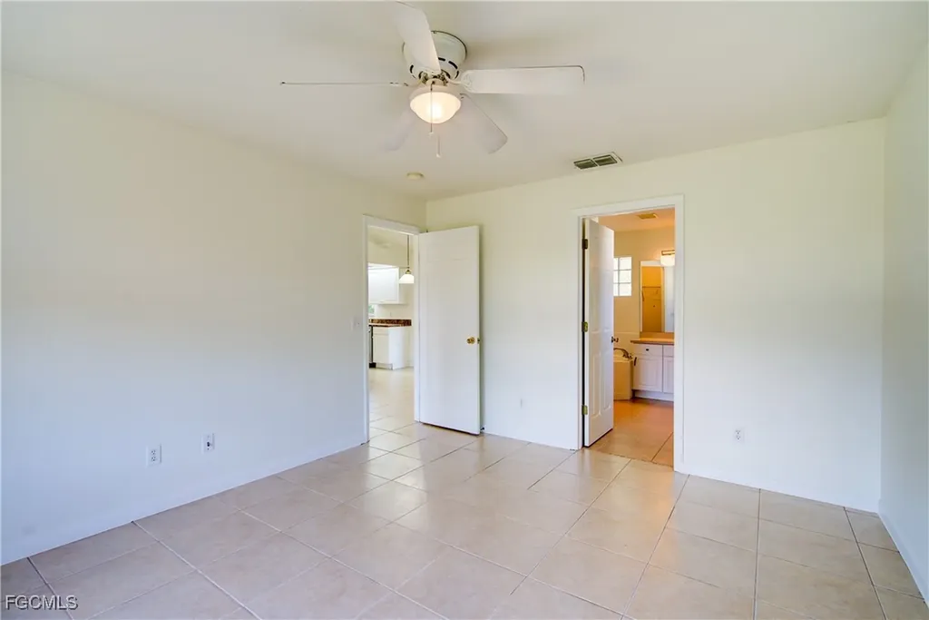 1310 NE 2nd Place Cape Coral FL 33909