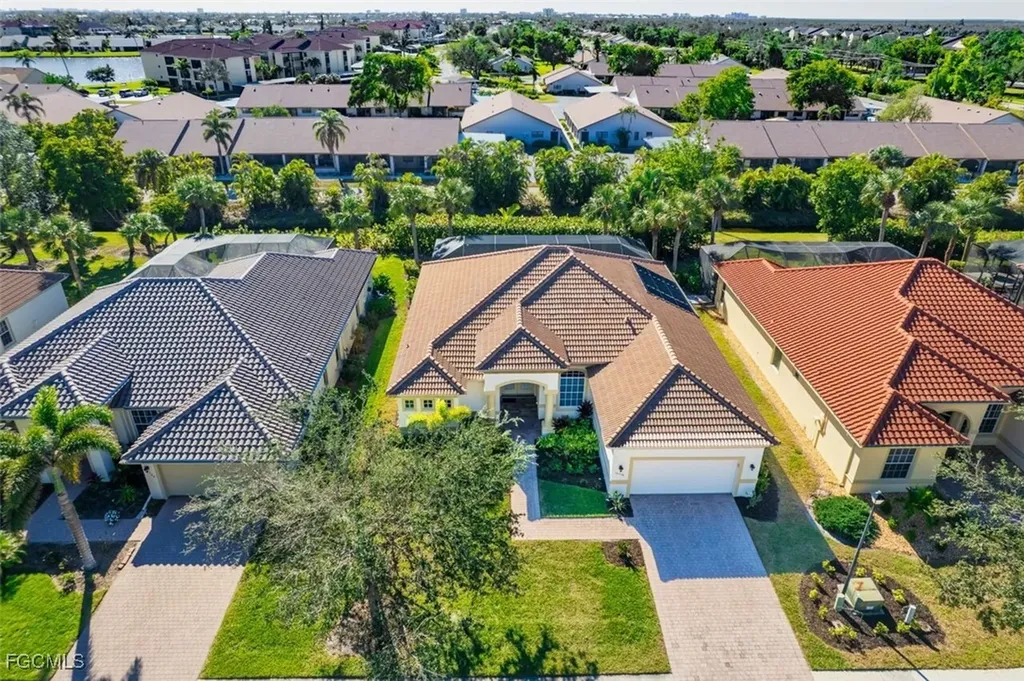 16338 Coco Hammock Way Fort Myers FL 33908