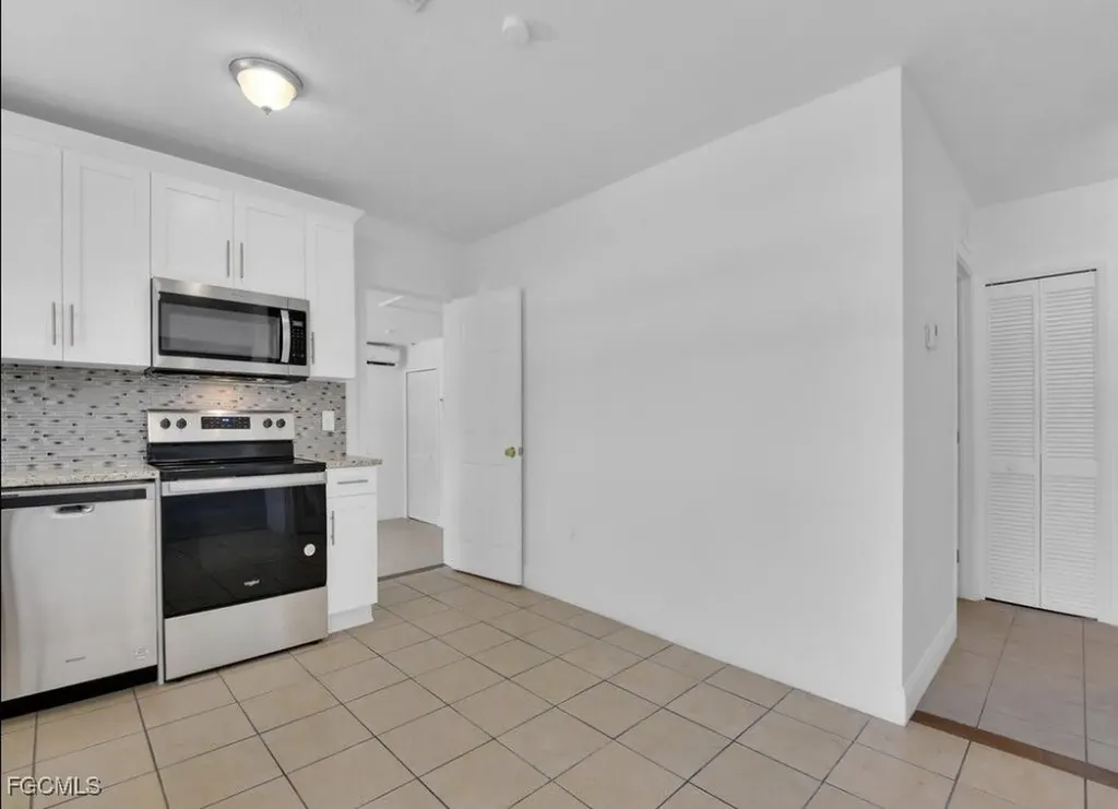 915 Alderman Street Fort Myers FL 33916