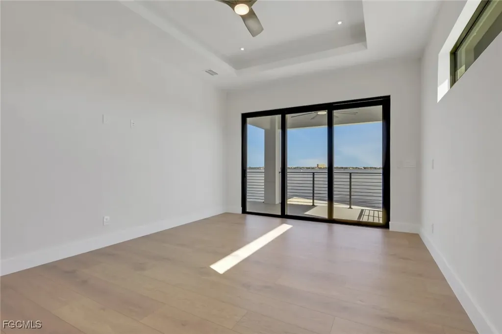 5653 Riverside Drive Cape Coral FL 33904