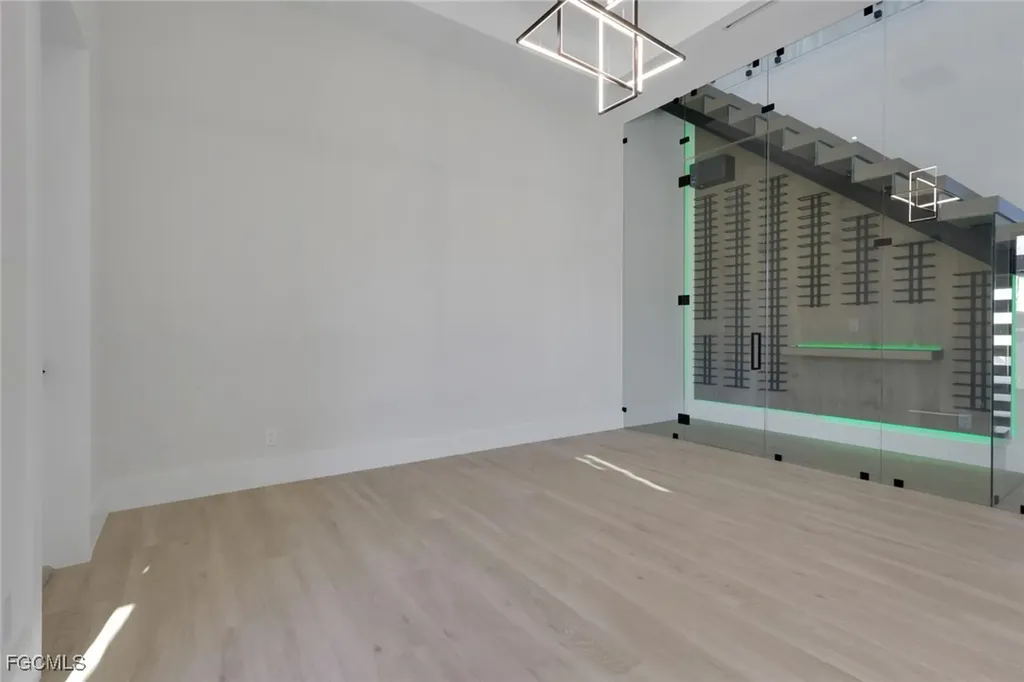 5653 Riverside Drive Cape Coral FL 33904