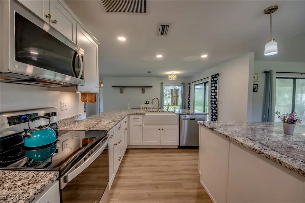 16552 Bear Cub Court Fort Myers FL 33908