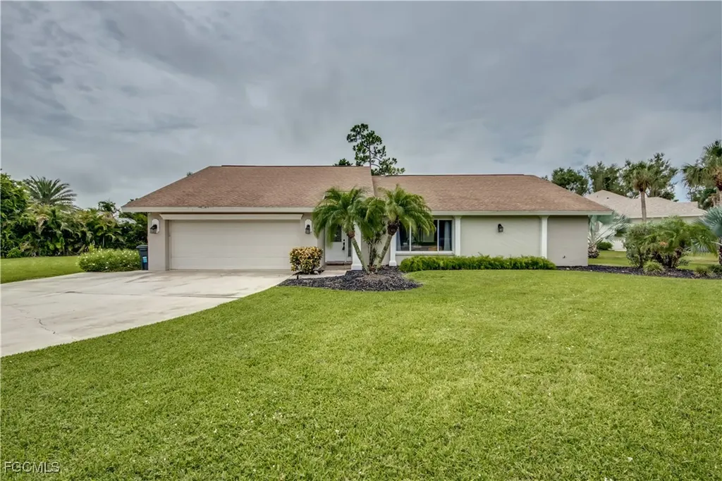 16552 Bear Cub Court Fort Myers FL 33908