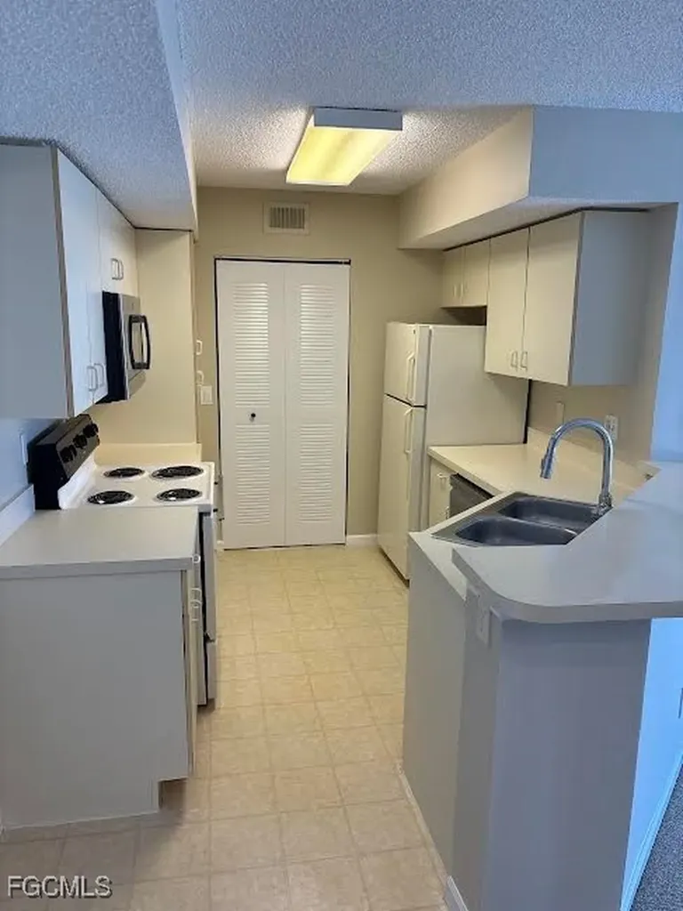 13625 Eagle Ridge Drive Fort Myers FL 33912