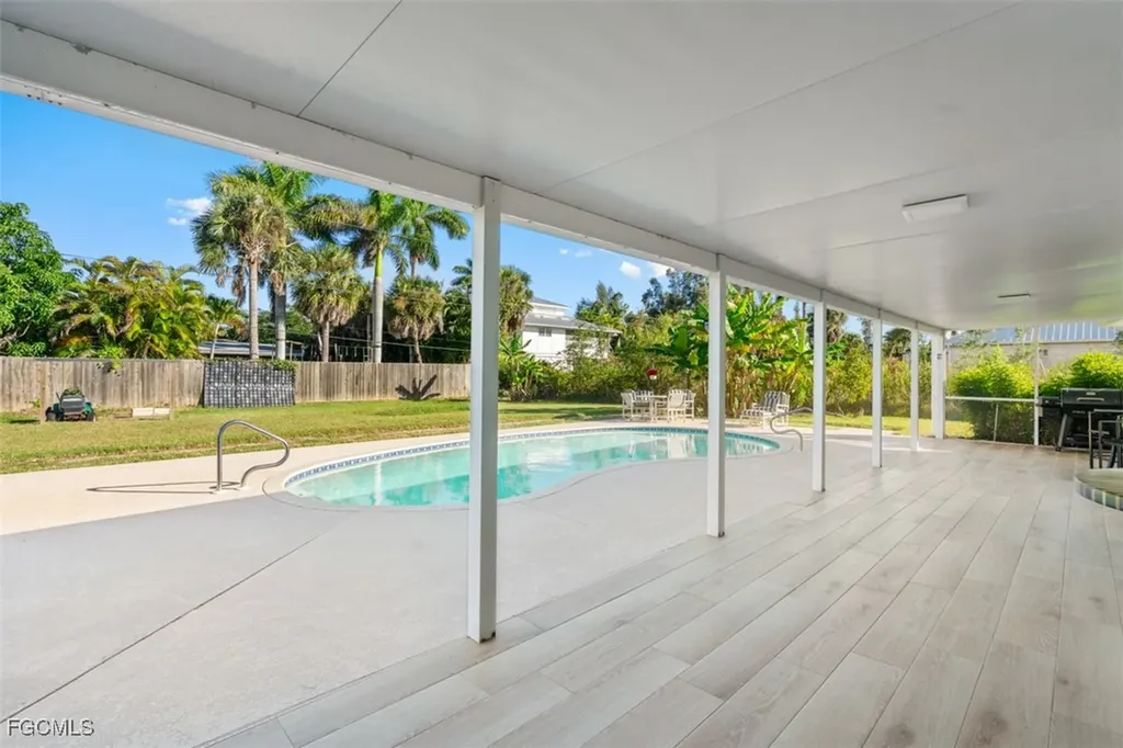 14773 Martin Drive Fort Myers FL 33908