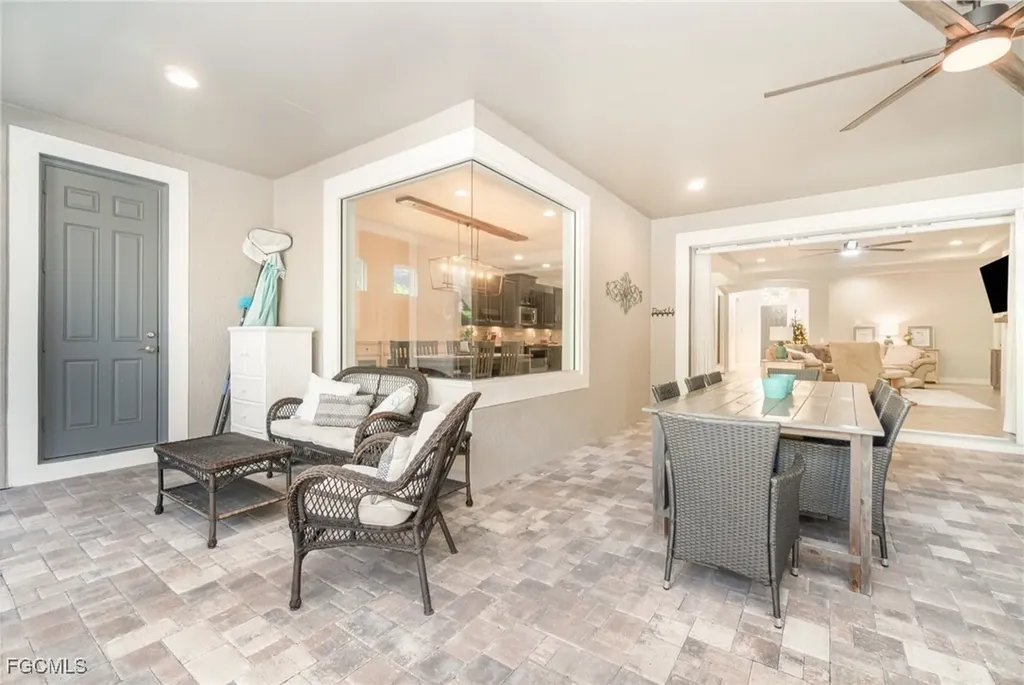 3040 Scarlet Oak Place North Fort Myers FL 33903