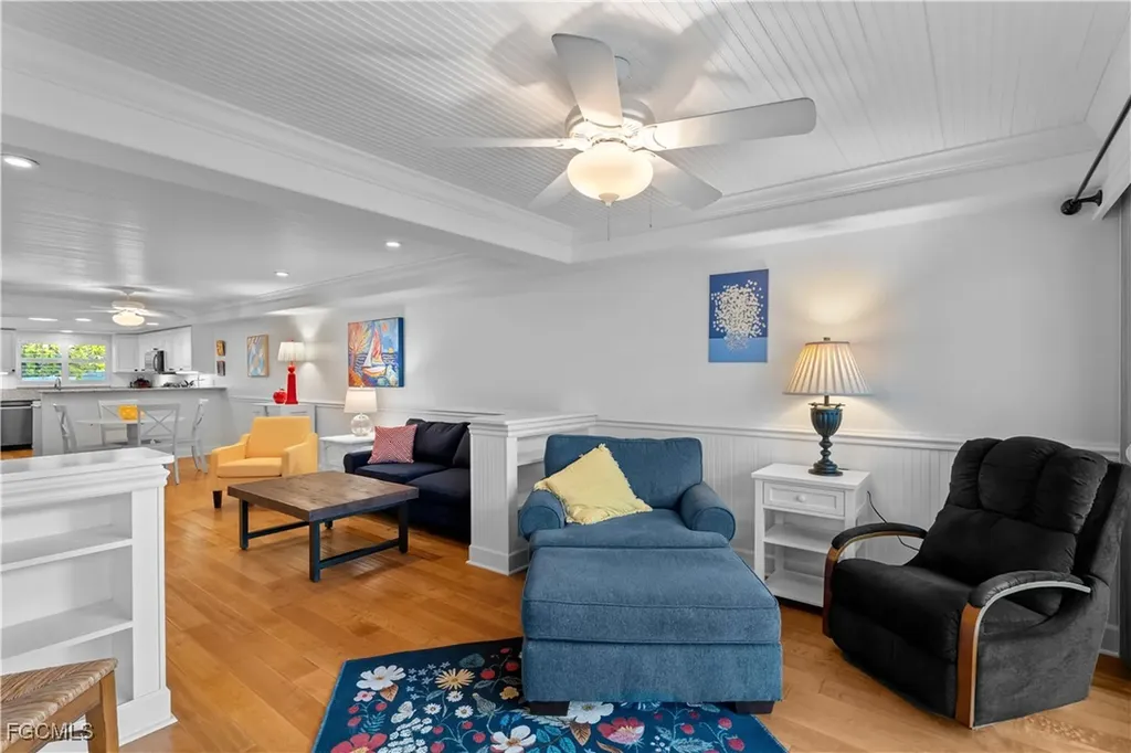 320 14th Avenue S Naples FL 34102