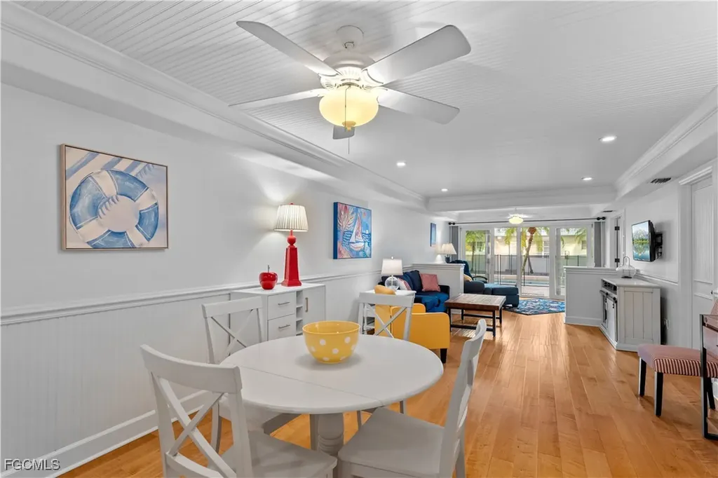 320 14th Avenue S Naples FL 34102