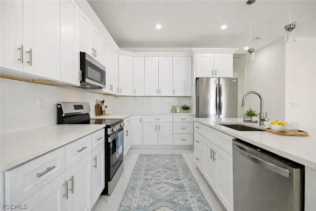 3002 Mercer Way Labelle FL 33935