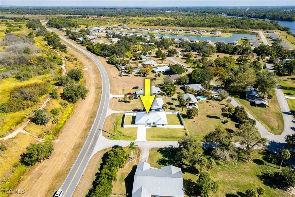 3002 Mercer Way Labelle FL 33935