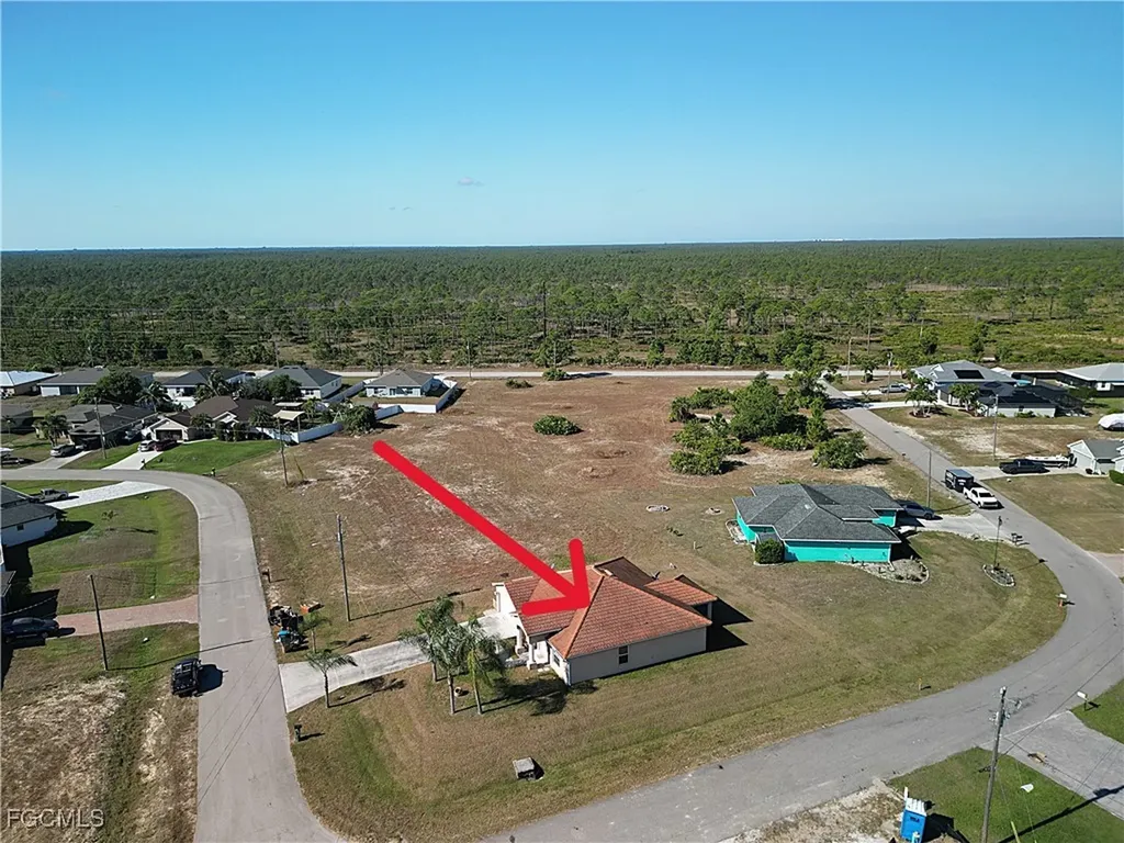 4176 NE 8th Place Cape Coral FL 33909