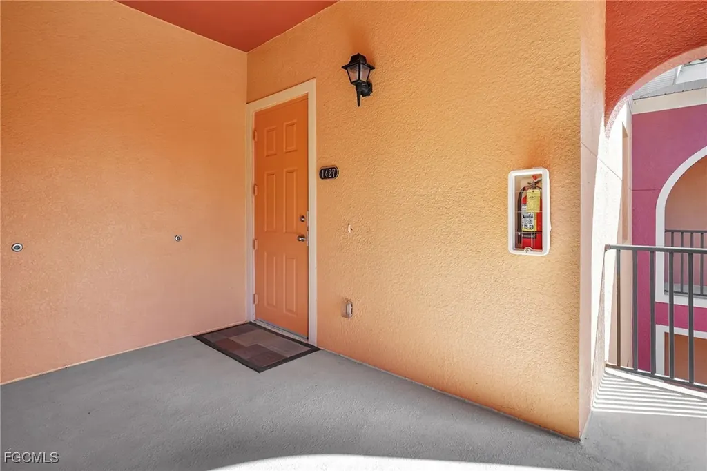 13651 Julias Way Fort Myers FL 33919