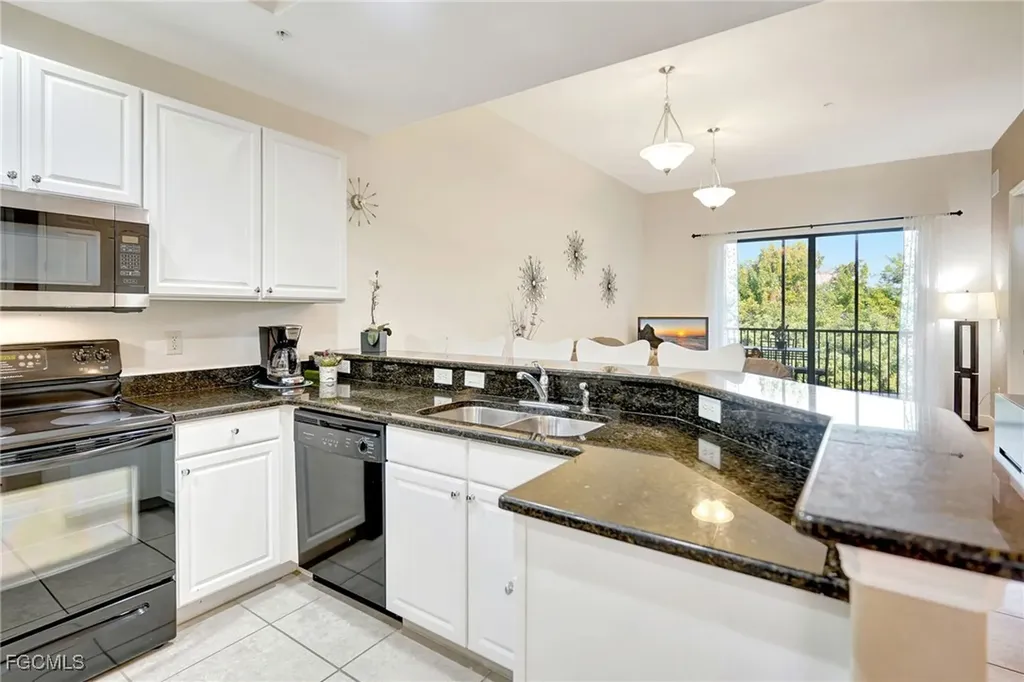 13651 Julias Way Fort Myers FL 33919