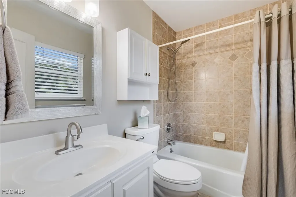 2121 Sebastian Court Alva FL 33920