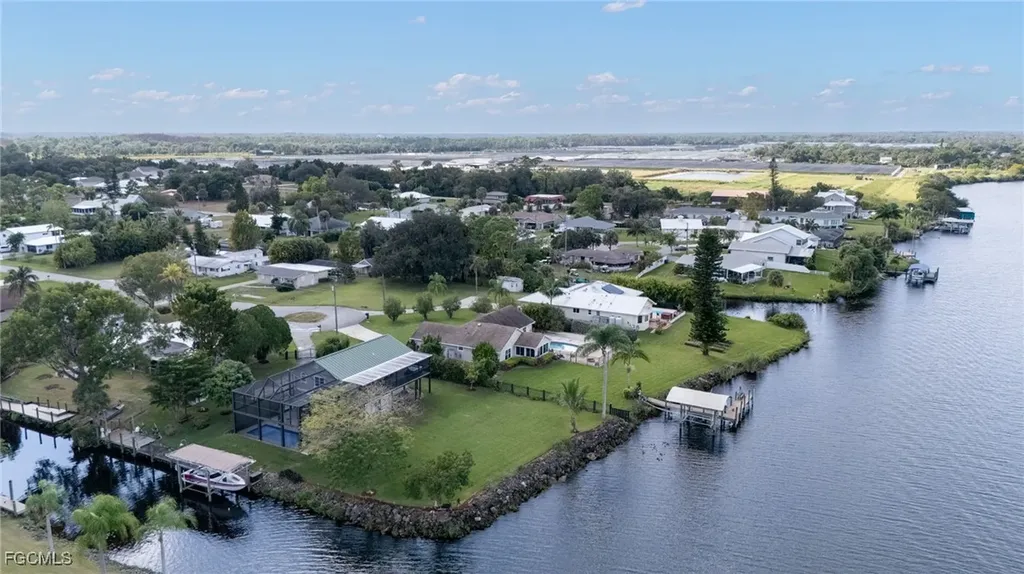 2121 Sebastian Court Alva FL 33920