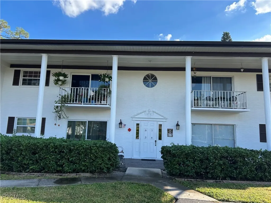 7007 New Post Drive North Fort Myers FL 33917