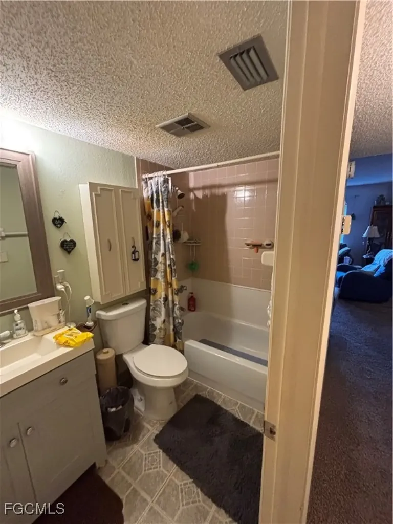 7007 New Post Drive North Fort Myers FL 33917